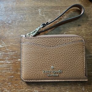 NWT Kate Spade Leila small wristlet